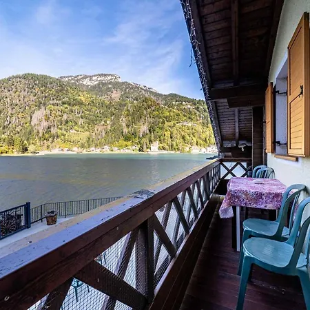 Chalet Al Lago Alleghe Exterior foto